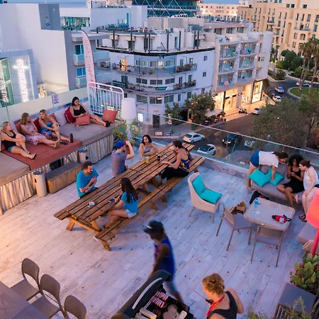Marco Polo Party Hostel-3