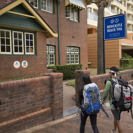 Yha Newcastle Beach-3