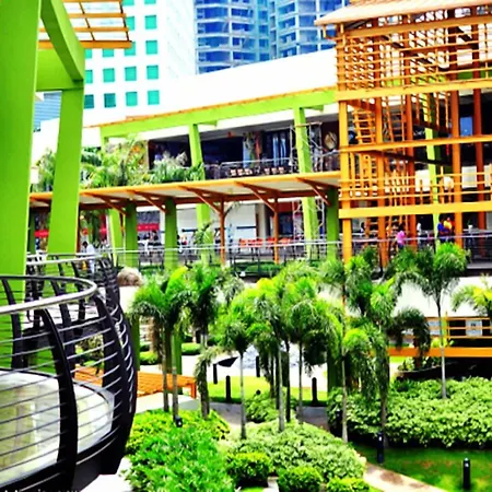 Food District Hostel Cebu Central-2