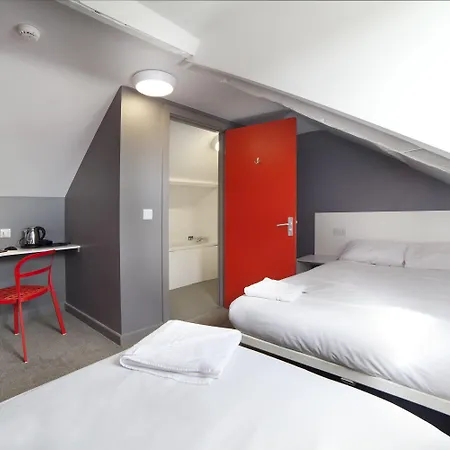 Sleeperdorm - Hostel-2