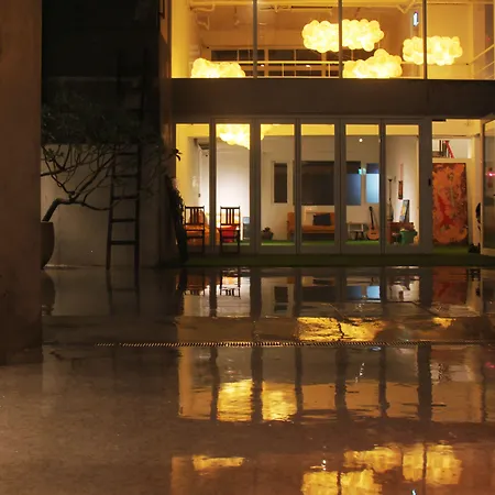 Owlstay Flip Flop Hostel - Garden-2