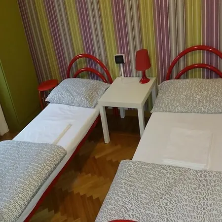 Hostel Lumiere-3