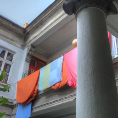 Lavender Circus Hostel, Doubles & Ensuites-2