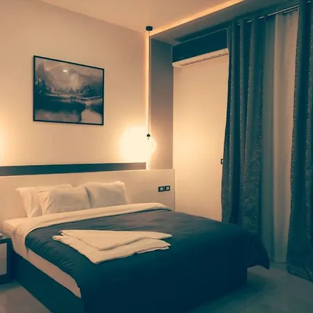 Azar Boutique Hotel-3