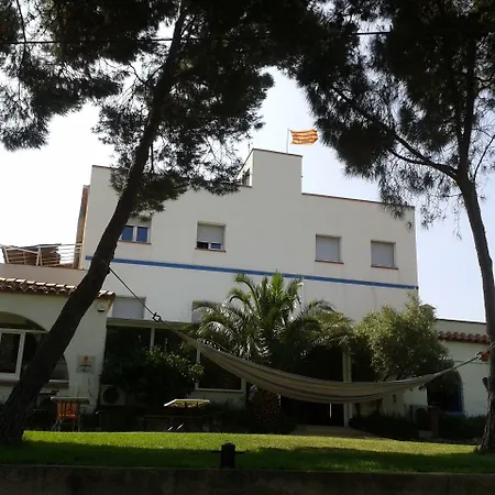 Alberg Costa Brava-2