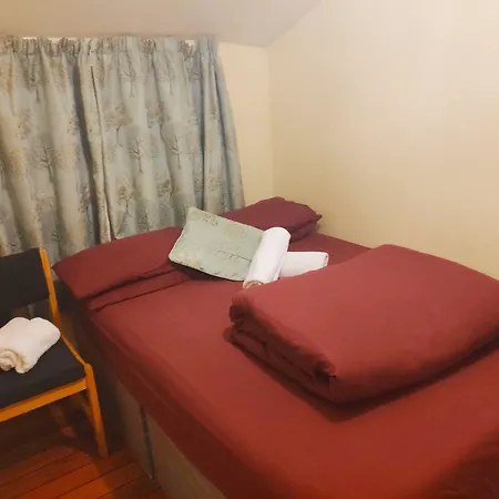 Embassie Backpackers-2