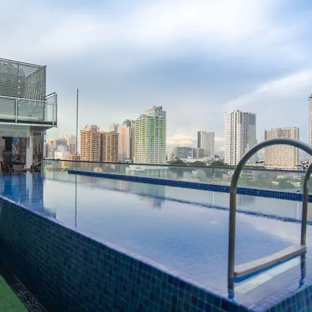 Ark Hostel City Center Manila-2