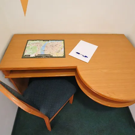 A Plus Hostel - Centrum-2