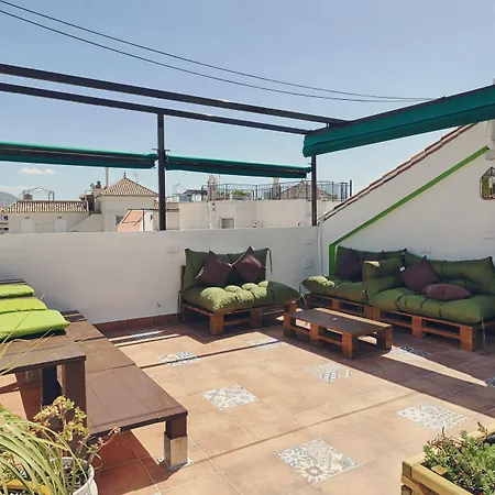 Charming Nerja Hostel-3