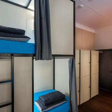 Capsule Hostel Perth - Note - Valid Passport Required To Check-In-2