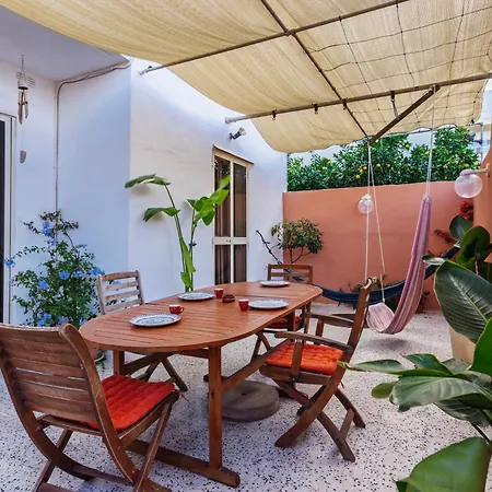 Boho Hostel-3