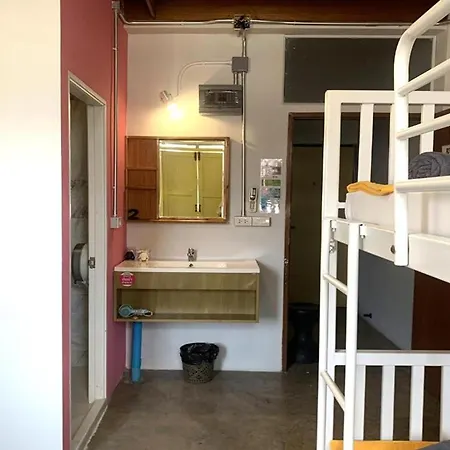 Sleep Sheep Phuket Hostel Sha-3