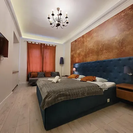 Chmielna 5 Rooms&Apartments-2