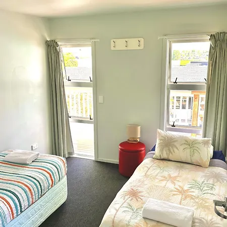 Finlay Jack'S Backpackers-2