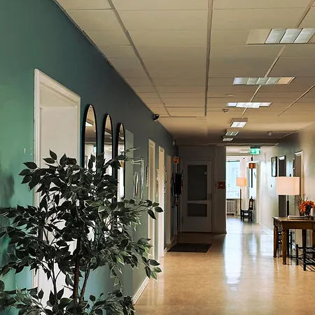 Baron'S Hostel-3