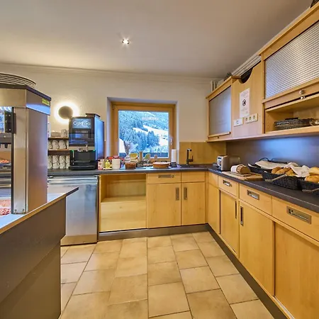 Eibinghof Bed & Breakfast & Swim-3