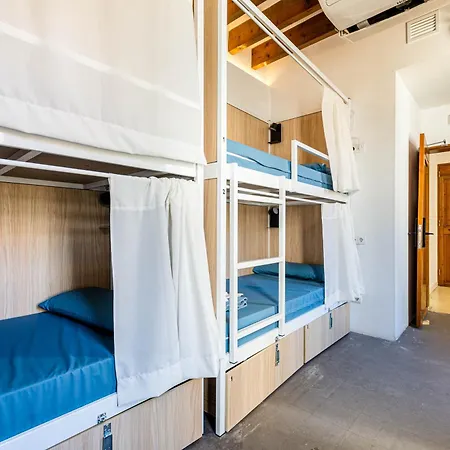Urban Hostel Palma - Albergue Juvenil - Youth Hostel-3