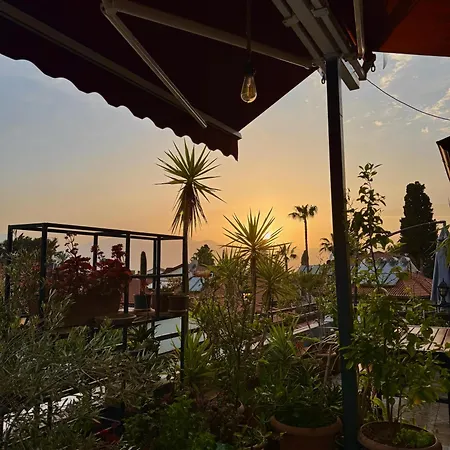 Gold Coast Hostel-2