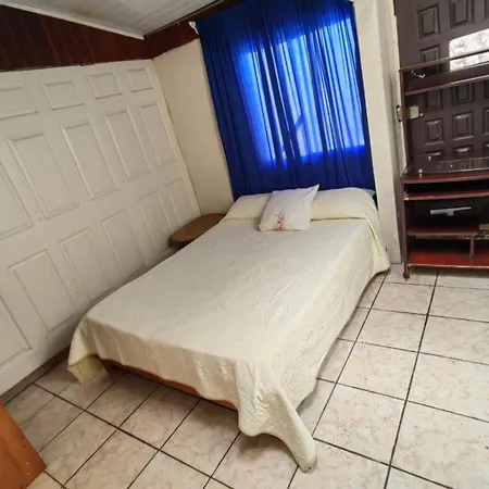 Hostel Paco House-2