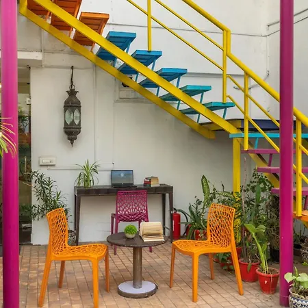 Gostops Delhi - Private Rooms & Dorms-3