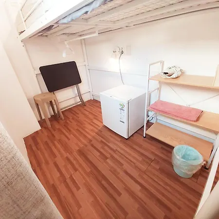 Blue Boat Hostel Myeongdong-3