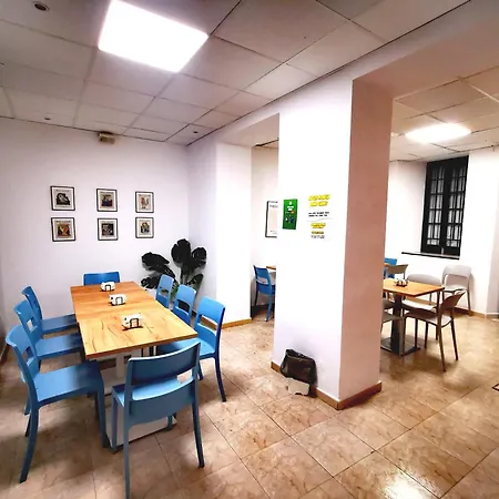 Feel Hostels City Center-2