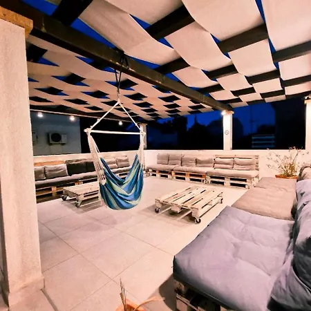 Backpackers Home-2