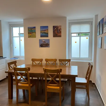 Travellers' Haven Hostel-3