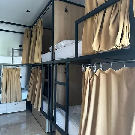 Central Boutique Hostel-2