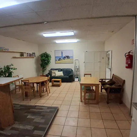 Max Hostel-2