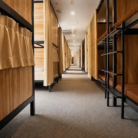 Namba Guesthouse Hive-2
