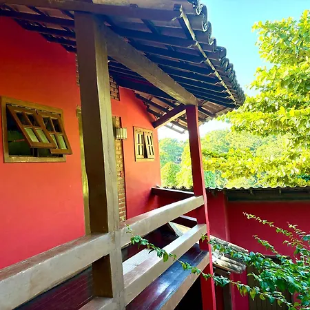 Novos Baianos Hostel E Pousada-3
