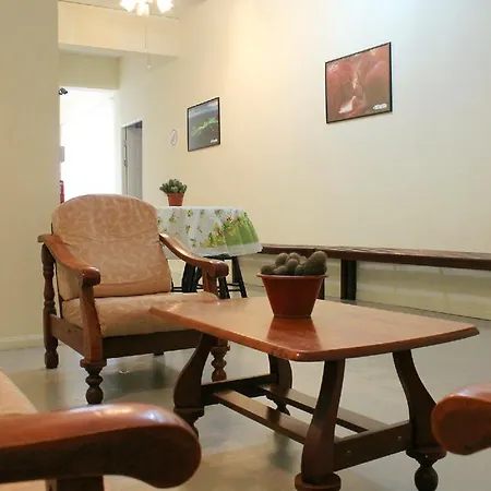 Victoria Hotel And Hostel-2