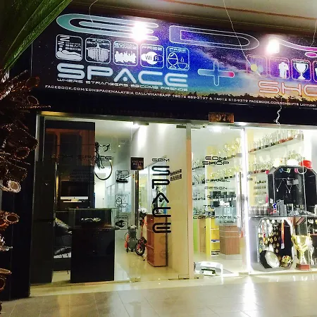 Edm Space-3