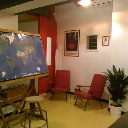 Attic Hostel Torino-2