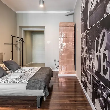 Flamingo Premium Hostel-3