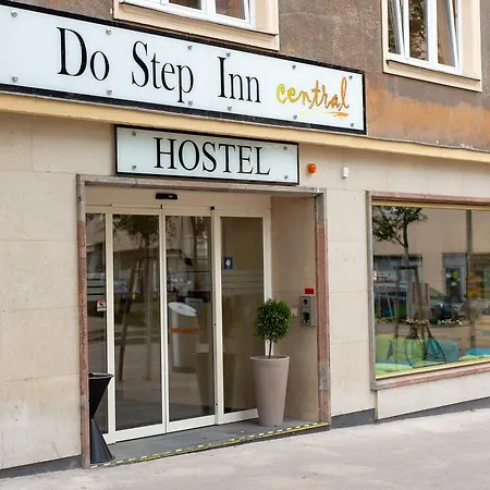Do Step Inn Central - Self-Service-Hostel-3