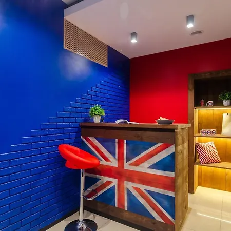 Underground Hostel-2
