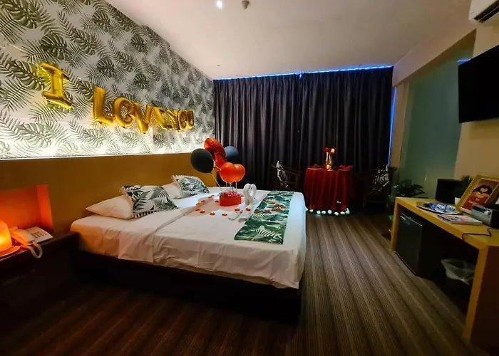 Grandeur Hotel And Spa