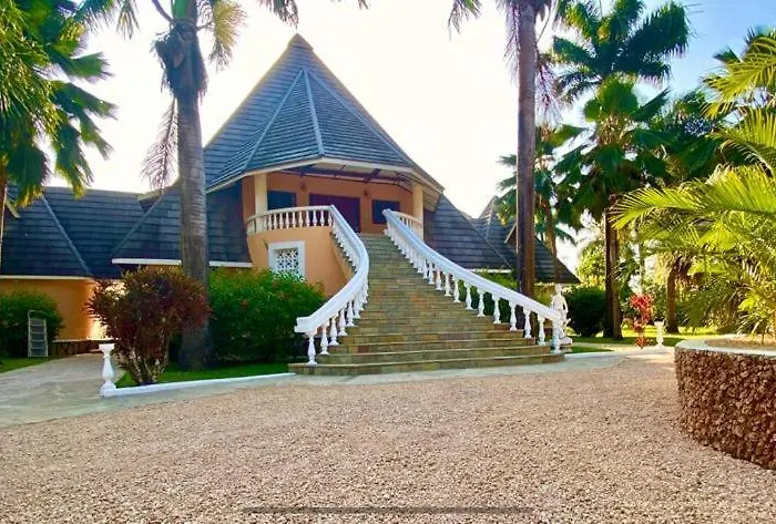 Sunset Villa Boutique Resort