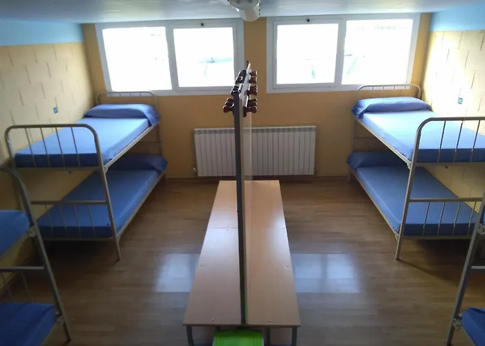 Albergue De Peregrinos Santiago Apostol