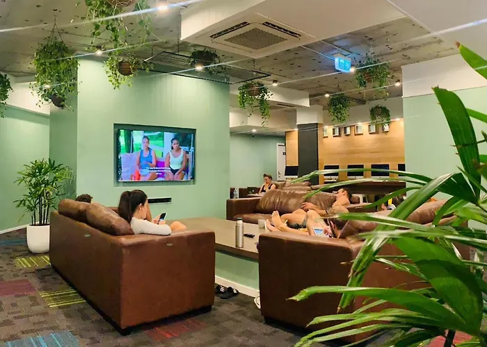 Down Under Hostels