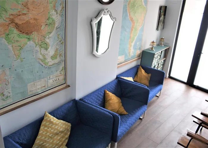 Housingleon - Albergue Turistico Nama Hostel