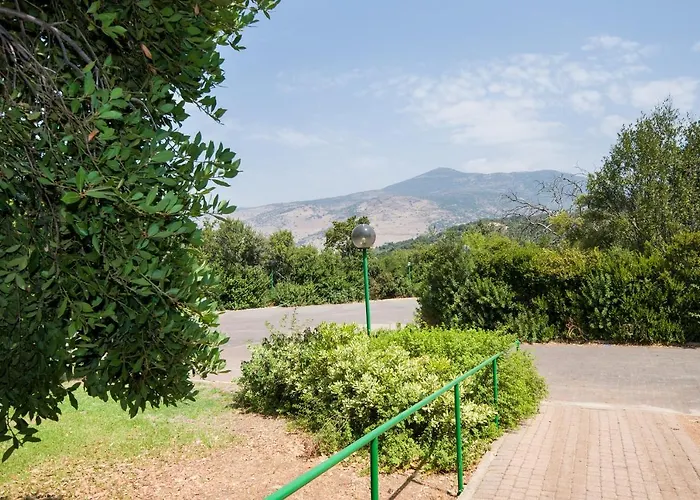 Spni Hermon Field School