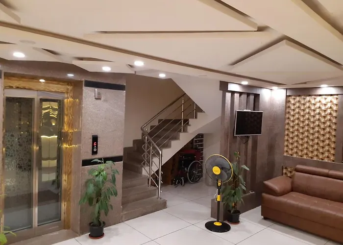 Sahara Inn