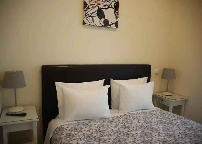  Pinho Apartments, Studios And Rooms