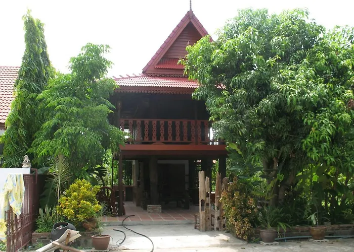Teak House Chiang Mai