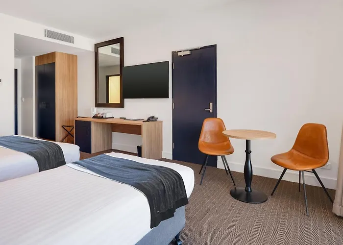 Cheap hotel: Springs Newcastle
