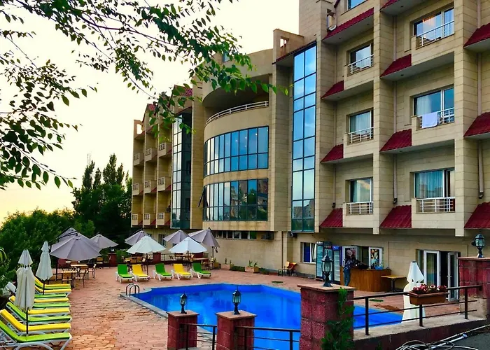 Hotel Nork Residence