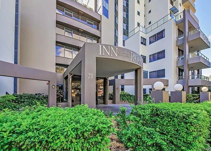 Resort: Inn On The Park Apartments